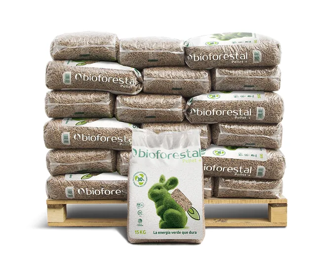 Palet de 42 sacos de combustible de biomasa BIOFORESTAL