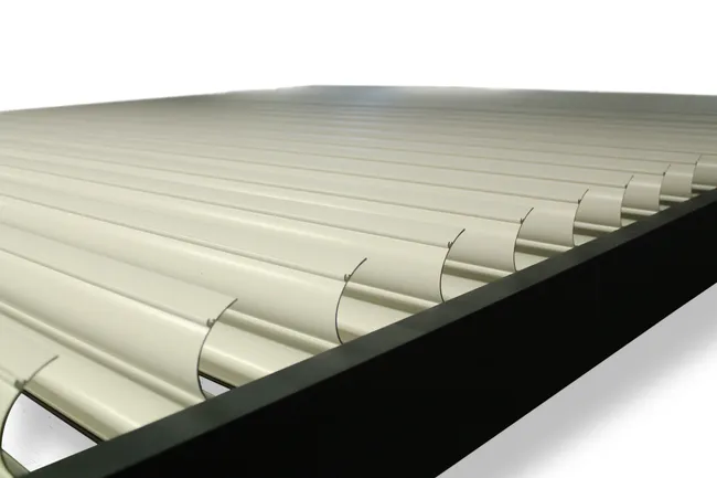 Pérgola bioclimatica en aluminio Capannone terrazzato gris 413x308 cm