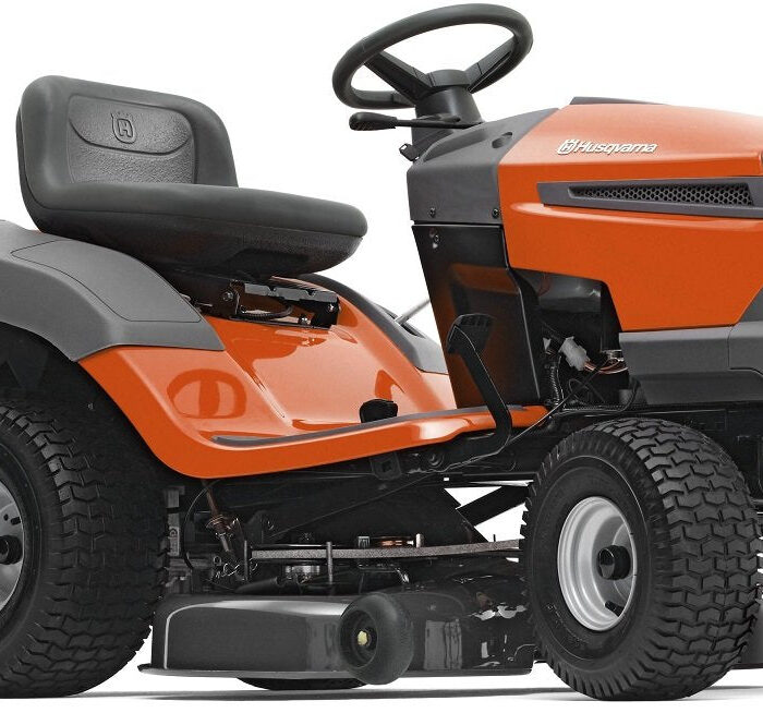 Tractor cortacésped cortacésped Husqvarna TC 138 - modelo 2022
